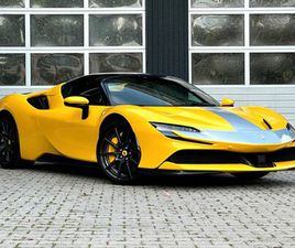 FERRARI SF90 STRADALE SPIDER FERRARI SF90 SPIDER ASSETTO FIORANO CARBON