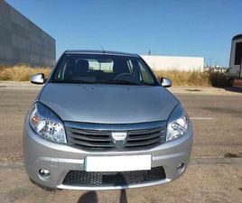 DACIA SANDERO DACIA - SANDERO