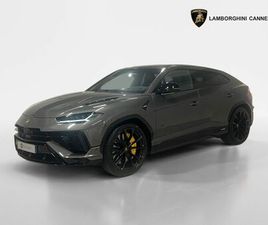 LAMBORGHINI URUS S LAMBORGHINI URUS S 666 HP - AKRAPOVIC - VAT - CARBON