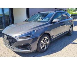 KOMBI FAMILY SW FAMILY*NAVI*LED*SHZG*LHZG*PDC*C...