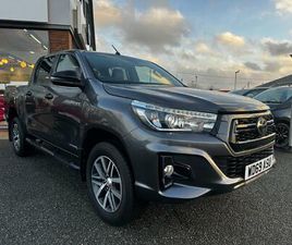 TOYOTA HILUX INVINCIBLE X PICKUP'S 2.4 D-4D INVINCIBLE X 4WD EURO 6 (START/STOP) 4DR (TSS)