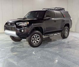 TOYOTA 4RUNNER TRD OFF-ROAD