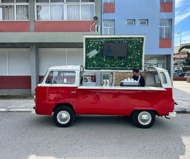 VOLKSWAGEN T2 1972 RETRO VAN BAR