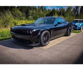 DODGE CHALLENGER R/T SCAT PACK WIDEBODY