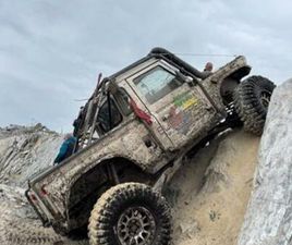 LAND-ROVER - DEFENDER