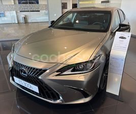 LEXUS ES 2.5 300H PREMIUM
