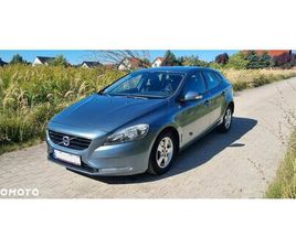 VOLVO V40 D2