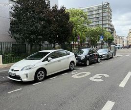 TOYOTA PRIUS RECHARGEABLE PRIUS 3 PLUG-IN LOUNGE