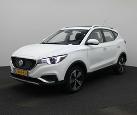 MG ZS EV LUXURY 45 KWH | LEDEREN BEKLEDING | PANORAMADAK | NAVIGATIE | APPLE CARPLAY