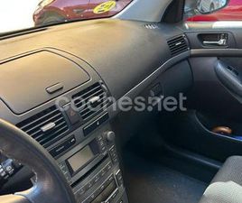 TOYOTA AVENSIS 2.2 D4D EXECUTIVE