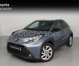TOYOTA AYGO X TOYOTA AYGO X CROSS 1.0 VVTI PLAY