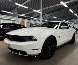 FORD MUSTANG GT GT V8