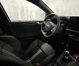 FORD FOCUS ST 2.3 ECOBOOST ST