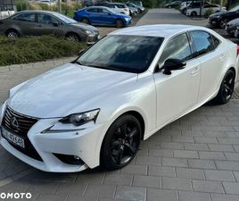 LEXUS IS 200T / 300 BLACK