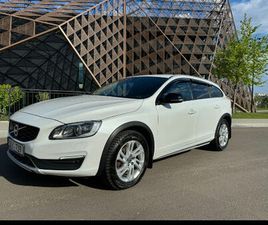 VOLVO V60 CROSS COUNTRY