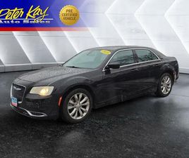 USED 2018 CHRYSLER 300 TOURING