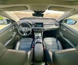 MG HS HS 1.5 T-GDI AT LUXURY LUXURY