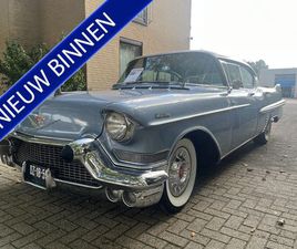 CADILLAC SERIE 62 CADILLAC SERIES 62 - SEDAN DE VILLE HARDTOP