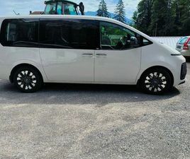 HYUNDAI STARIA, JG 2022, TOP ZUSTAND, WENIG KILOMETER