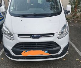 VEND FORD TRANSIT KOMBI 9 PLACES