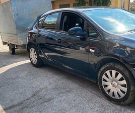 OPEL ASTRA 1.6 TD CON CARRELLO
