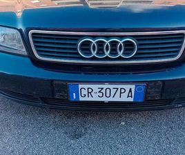 AUDI A4 AUDI A4 1.8 BENZINA CAMBIO AUTOMATICO.