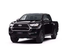 TOYOTA HILUX DOUBLE CABINE 2.4 D-4D DOUBLE CAB LOUNGE AUTO