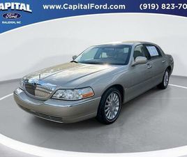 LINCOLN TOWN CAR USED 2004 LINCOLN TOWN CAR SIGNATURE