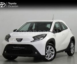 TOYOTA AYGO X CROSS 1.0 VVTI PLAY