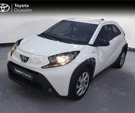 TOYOTA AYGO X CROSS 1.0 VVTI PLAY