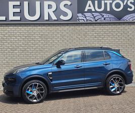 LYNK & CO 01 - 1.5 ZWARTE HEMEL