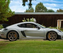 PORSCHE 718 CAYMAN GT4 RS PORSCHE 718 2024 CAYMAN GT4 RS “WEISSACH” SEULEMENT 80 KM PARCOURUS, TVA AFFICHÉE
