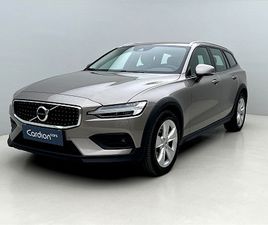 VOLVO V60 D4 VOLVO V60 CC B4 AWD AUT