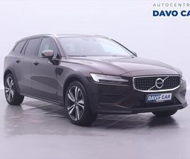 VOLVO V60 D4 VOLVO V60 2,0 D4 DRIVE-E AUT. AWD CZ DPH KOMBI - KOMBI NAFTA