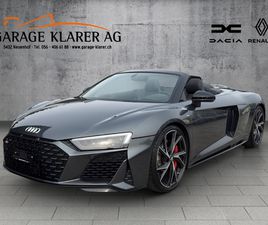 R8 SPYDER RWD S-TRONIC
