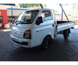2018 HYUNDAI H100 BAKKIE 2.6D