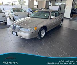 USED 2002 LINCOLN TOWN CAR EXECUTIVE