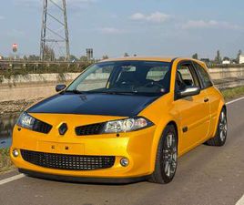 2.0 16V F1 TEAM R26 N. 3572 ?