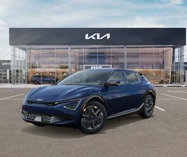 NEW 2025 KIA EV6 LIGHT LONG RANGE