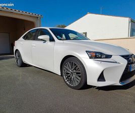 LEXUS IS 300H
