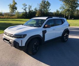 DACIA DUSTER EXTREME TCE 130 4X4 WINTER CITY MECHANISCHER ALLRAD!