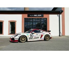 PORSCHE GT4 CAYMAN GT4 MR 981