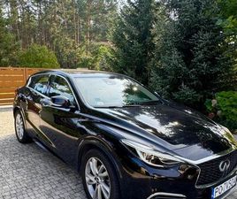 INFINITI Q30
