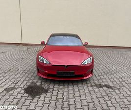 TESLA MODEL S PLAID