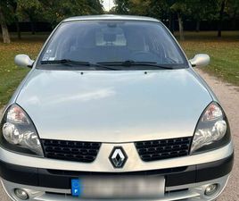 RENAULT CLIO II PHASE 2 1.4 16S PRIVILEGE 5P PREMIÈRE MAIN