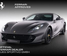 FERRARI 812 SUPERFAST ALCANTARA INTERIEUR