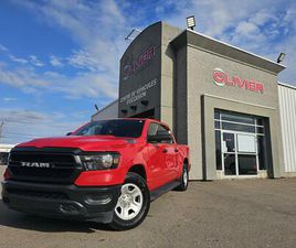 RAM TRUCKS RAM 1500 TRADESMAN CABINE D'ÉQUIPE 4X4 CAISSE DE 5 PI