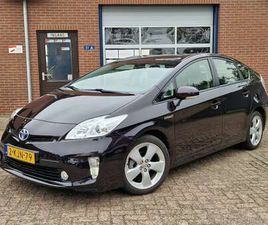 TOYOTA PRIUS - 1.8 HYBRID DYNAMIC BUSINESS NAVIGATIE NL-AUTO CRUISE
