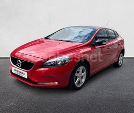 VOLVO V40 2.0 D2 MOMENTUM AUTO
