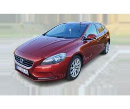 >VOLVO V40 HATCHBACK D2
